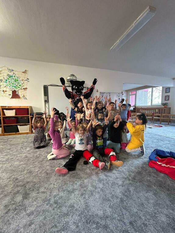 Návštěva škol a školek 1