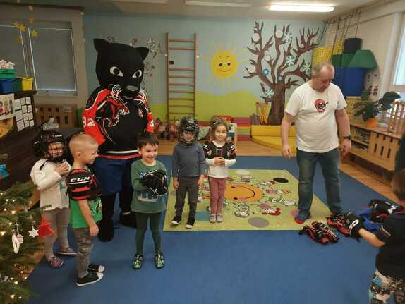 Návštěva škol a školek 2 3